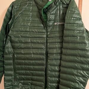 Columbia XL Puff Jacket for cold weather